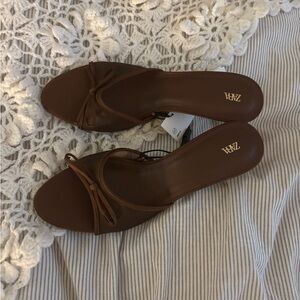 Zara Brown Kitten Heels with Bow